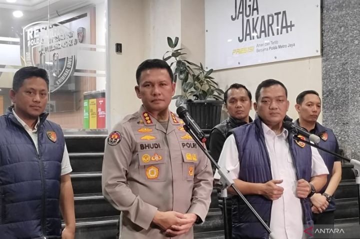 Polda Metro Jaya Tangkap 8 Tersangka Begal Viral di Medsos